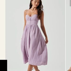 Revolve ASTR Ferreira Sweetheart Lavender Pocket Midi Dress New